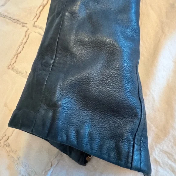 Leather Jacket - Picture 7 of 9